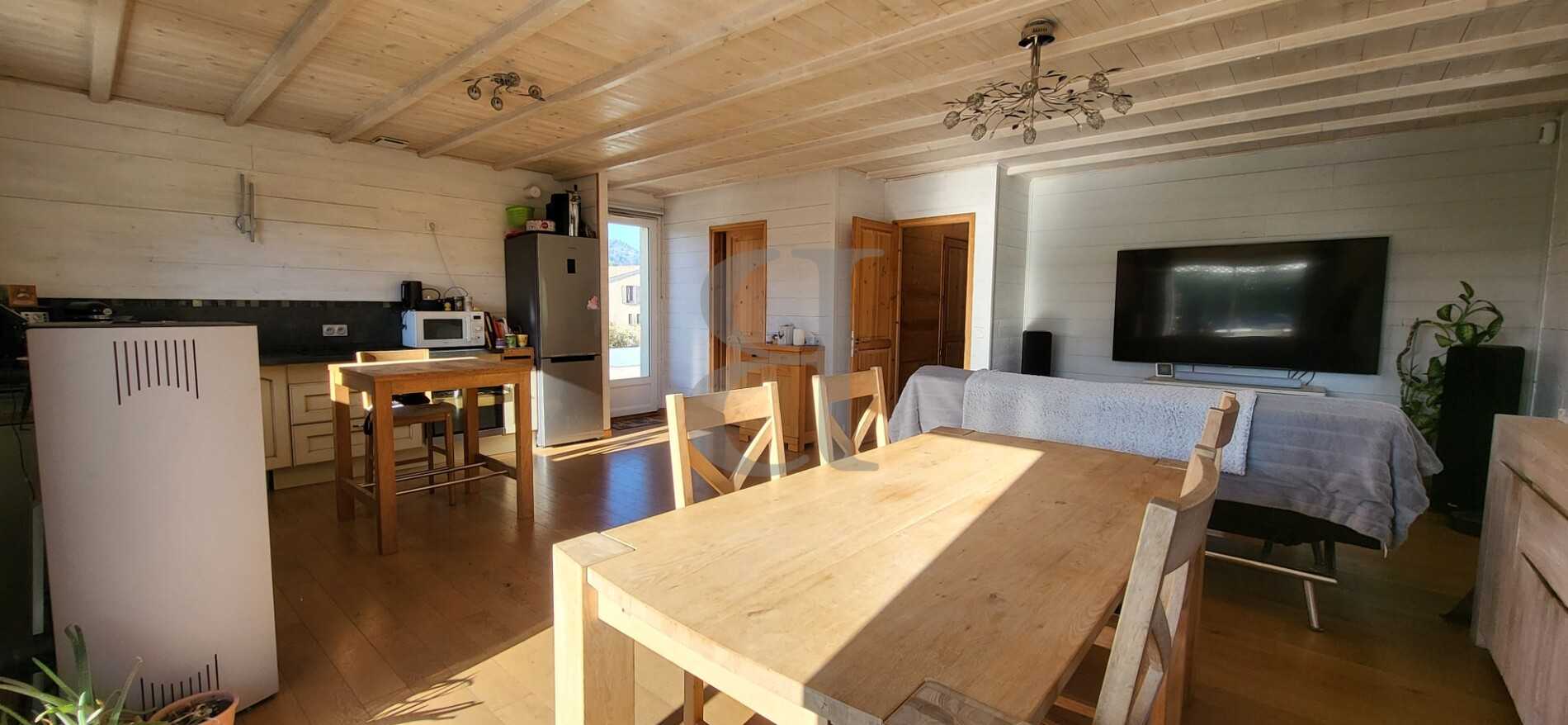 rumah dalam Mormoiron, Provence-Alpes-Côte d'Azur 12525632