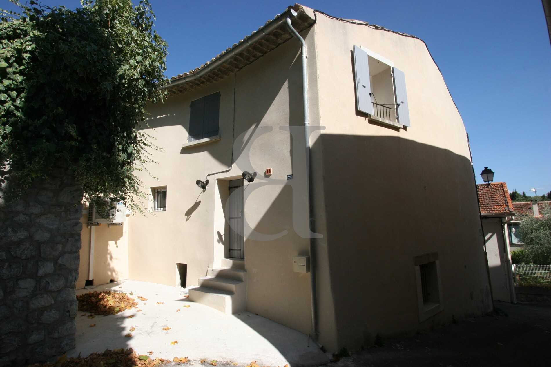 House in Visan, Provence-Alpes-Côte d'Azur 12525633