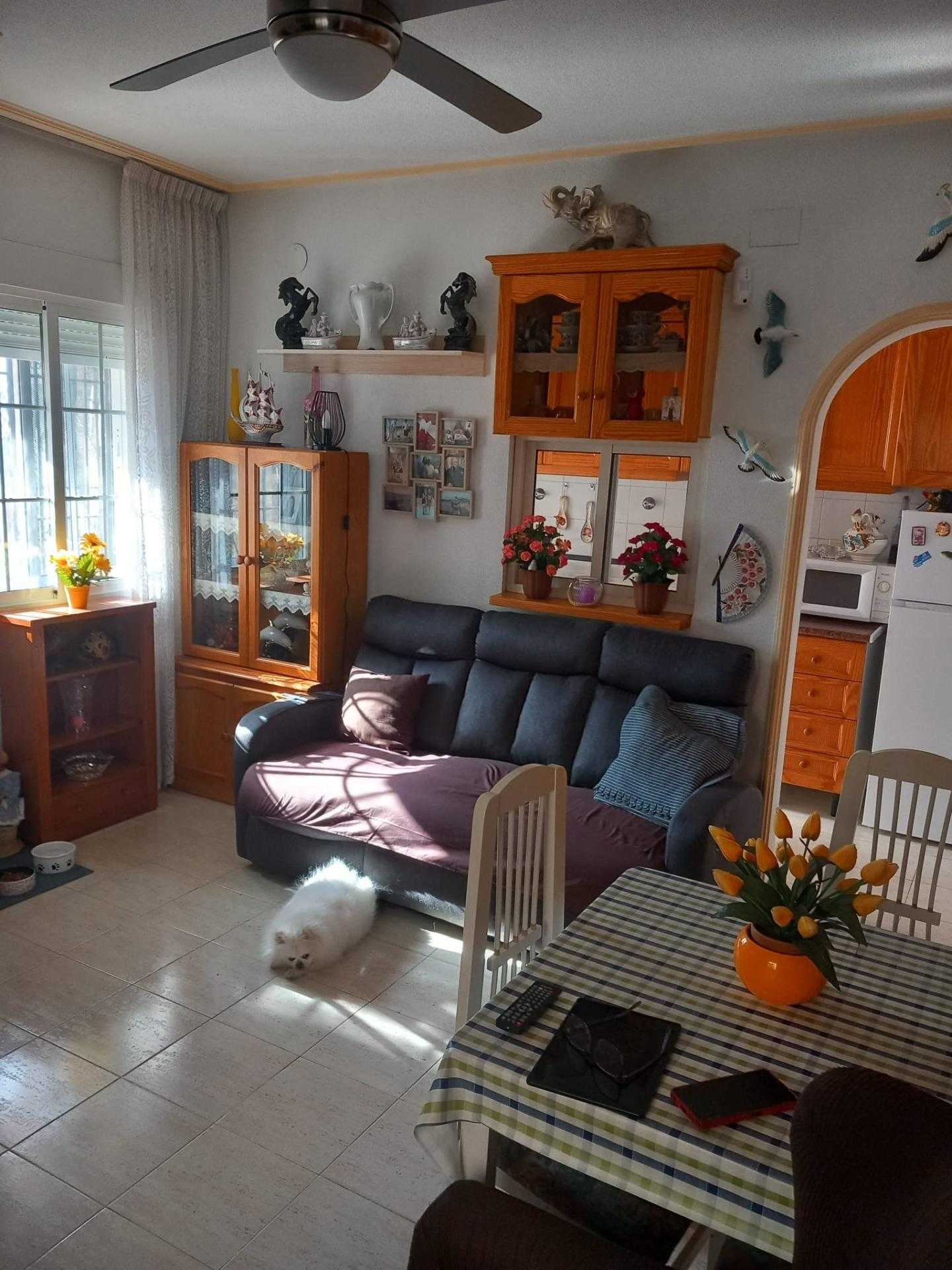 σπίτι σε Torrevieja, Comunidad Valenciana 12528009