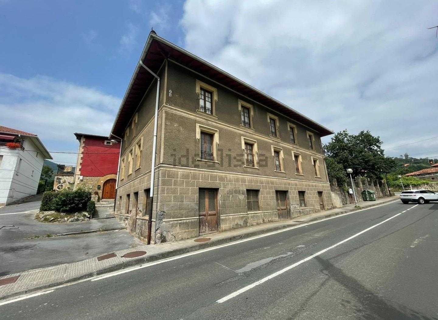 House in El Corrillo, Basque Country 12528012