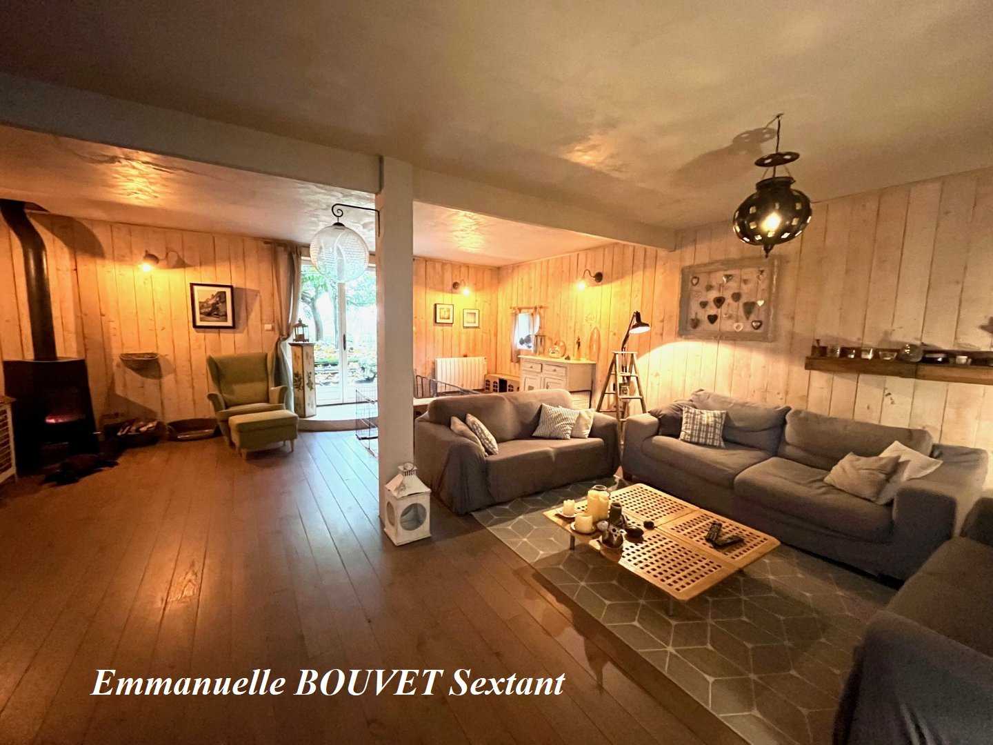 σπίτι σε Saint-Nexans, Nouvelle-Aquitaine 12528040