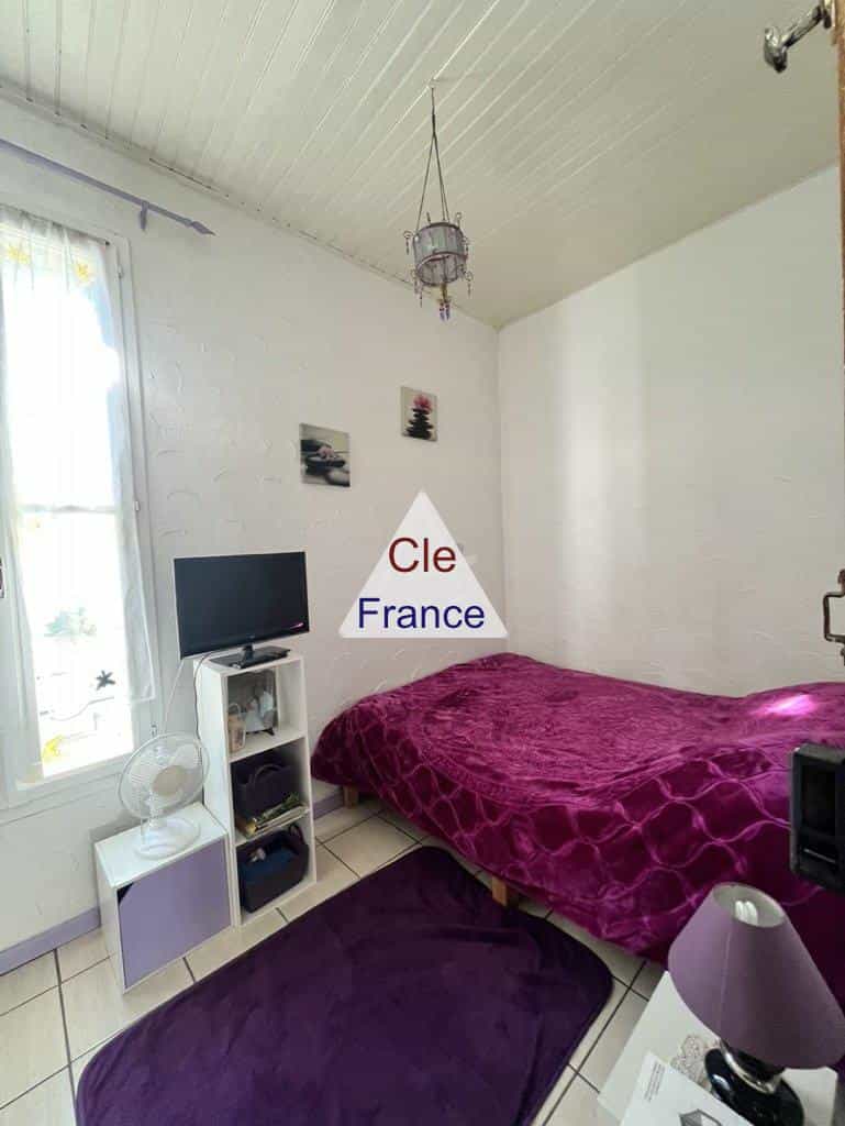Dom w Bessan, Occitanie 12528534