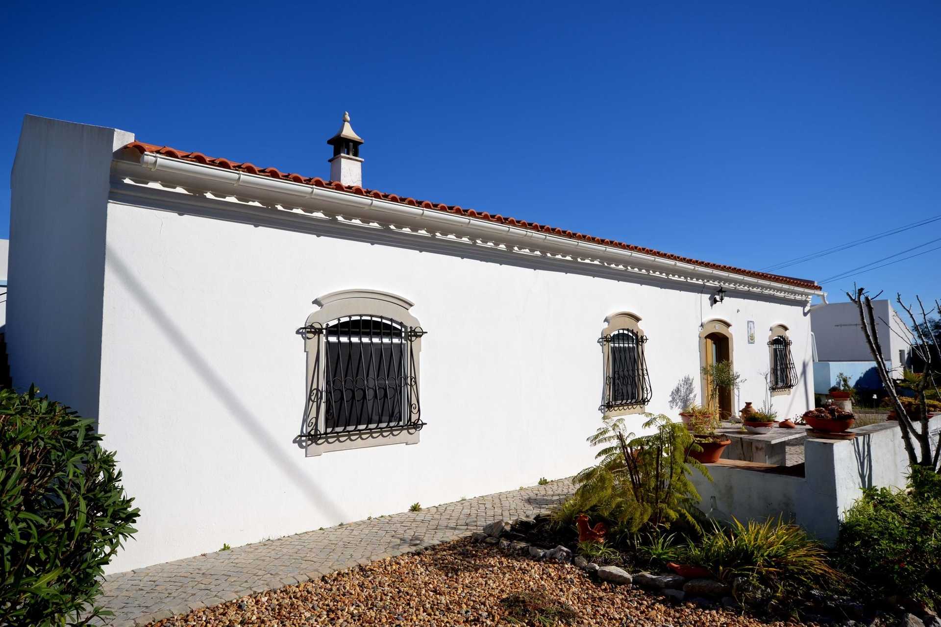 House in São Brás de Alportel, Faro 12529251