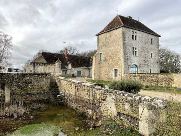rumah dalam Loches, Pusat-Val de Loire 12530138