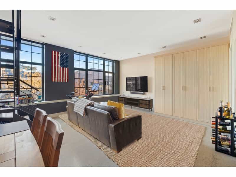 Condominium in New York, New York 12531364