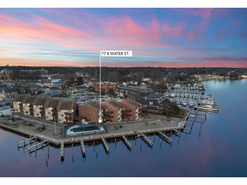 Condominium in South Toms River, New Jersey 12531365