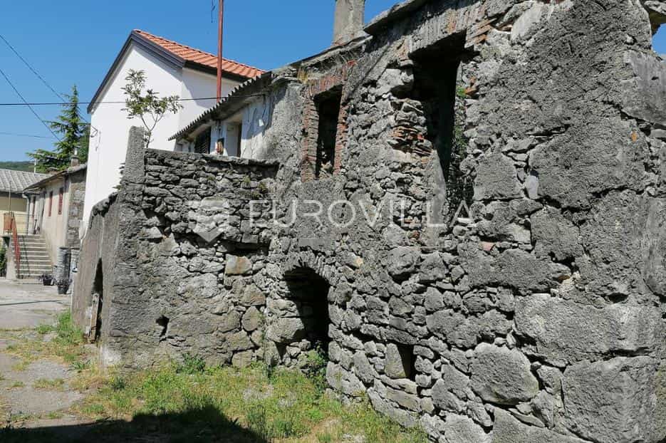 жилой дом в Еленье, Приморско-Горанская Зупания 12531406