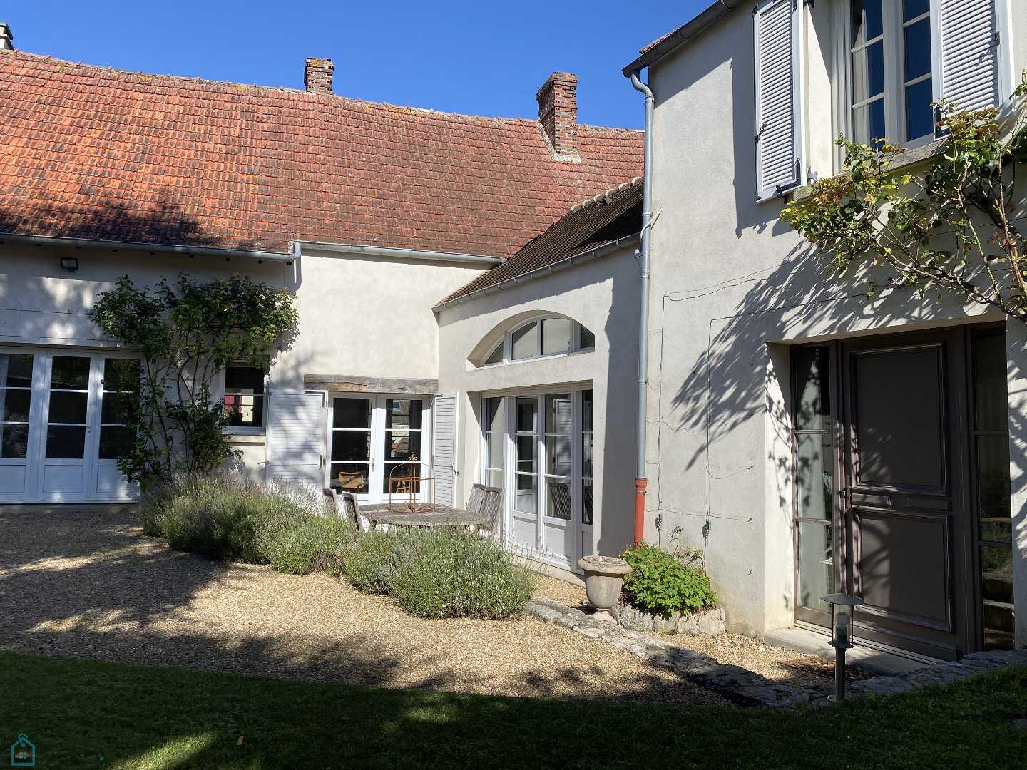 House in Buchelay, Ile-de-France 12531761