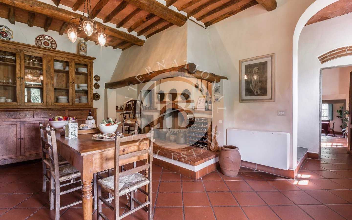 rumah dalam Monsummano Terme, Pistoia 12532140