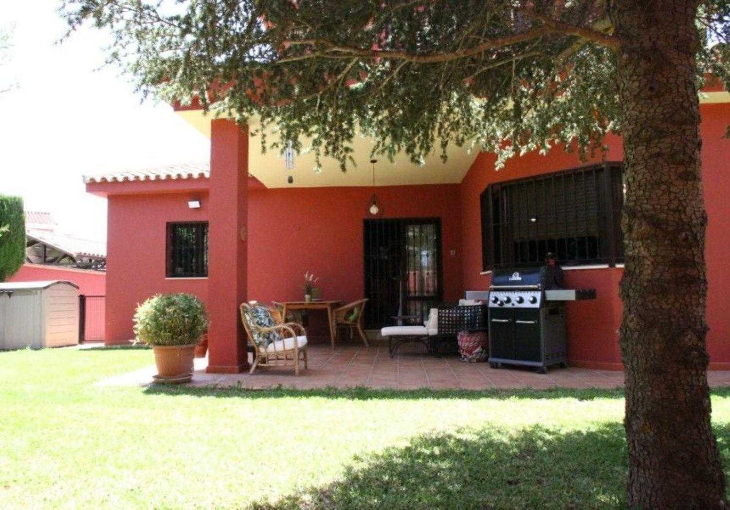 House in Mairena del Aljarafe, Andalucía 12533035