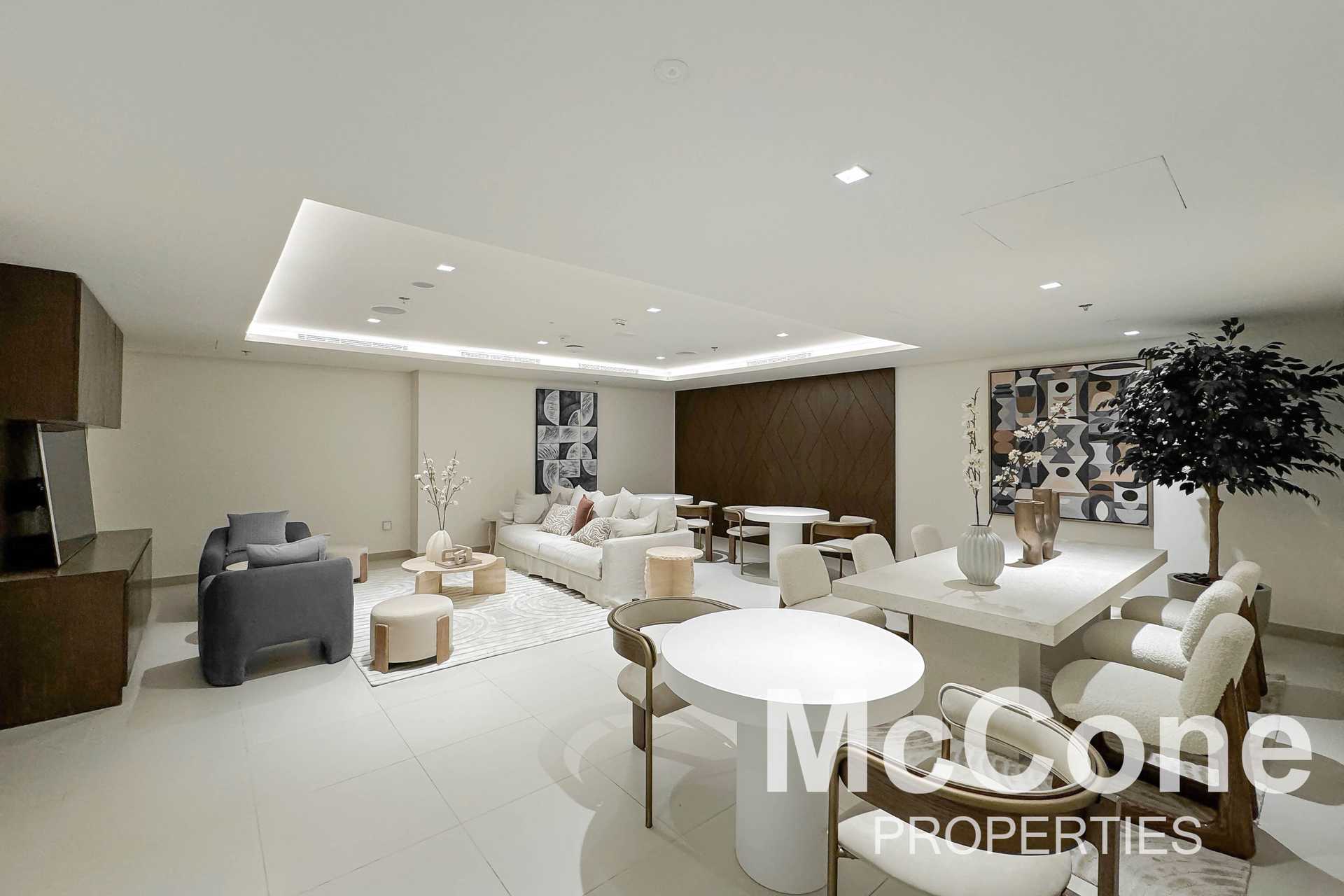 Condominium in Dubai, Dubayy 12533067