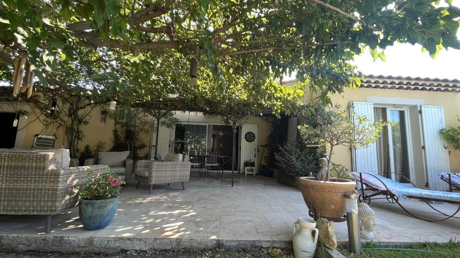 Casa nel Istres, Provence-Alpes-Cote d'Azur 12533301