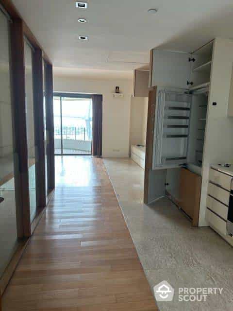 Condominium in , Krung Thep Maha Nakhon 12533392