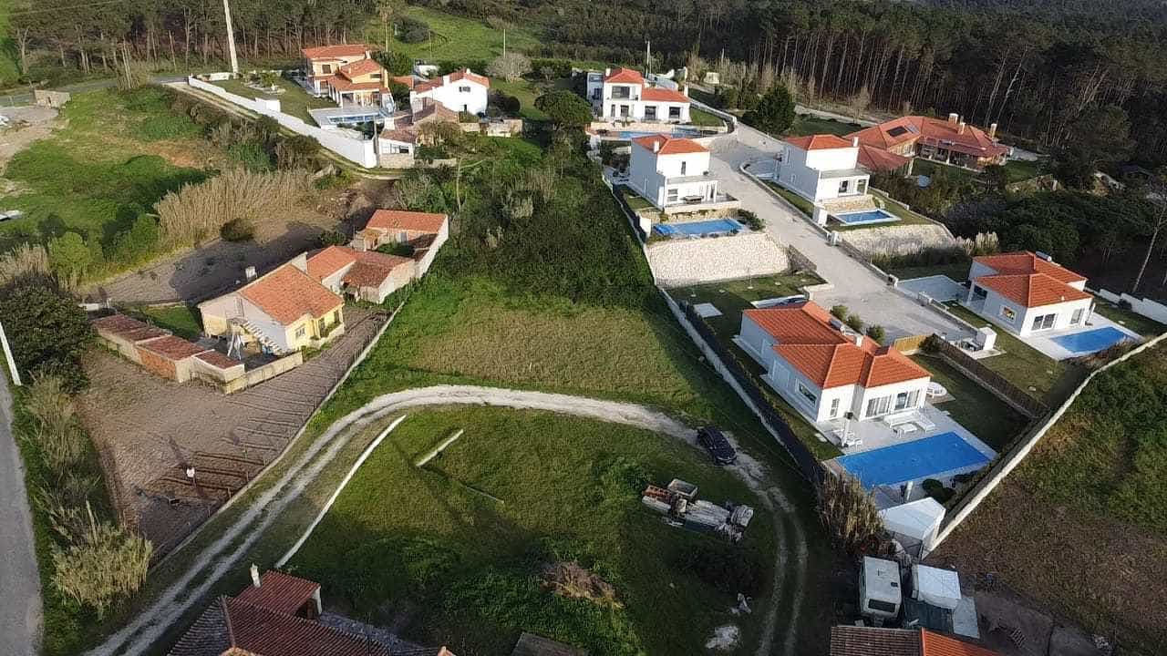 Land im Serra do Bouro, Leiria 12533460