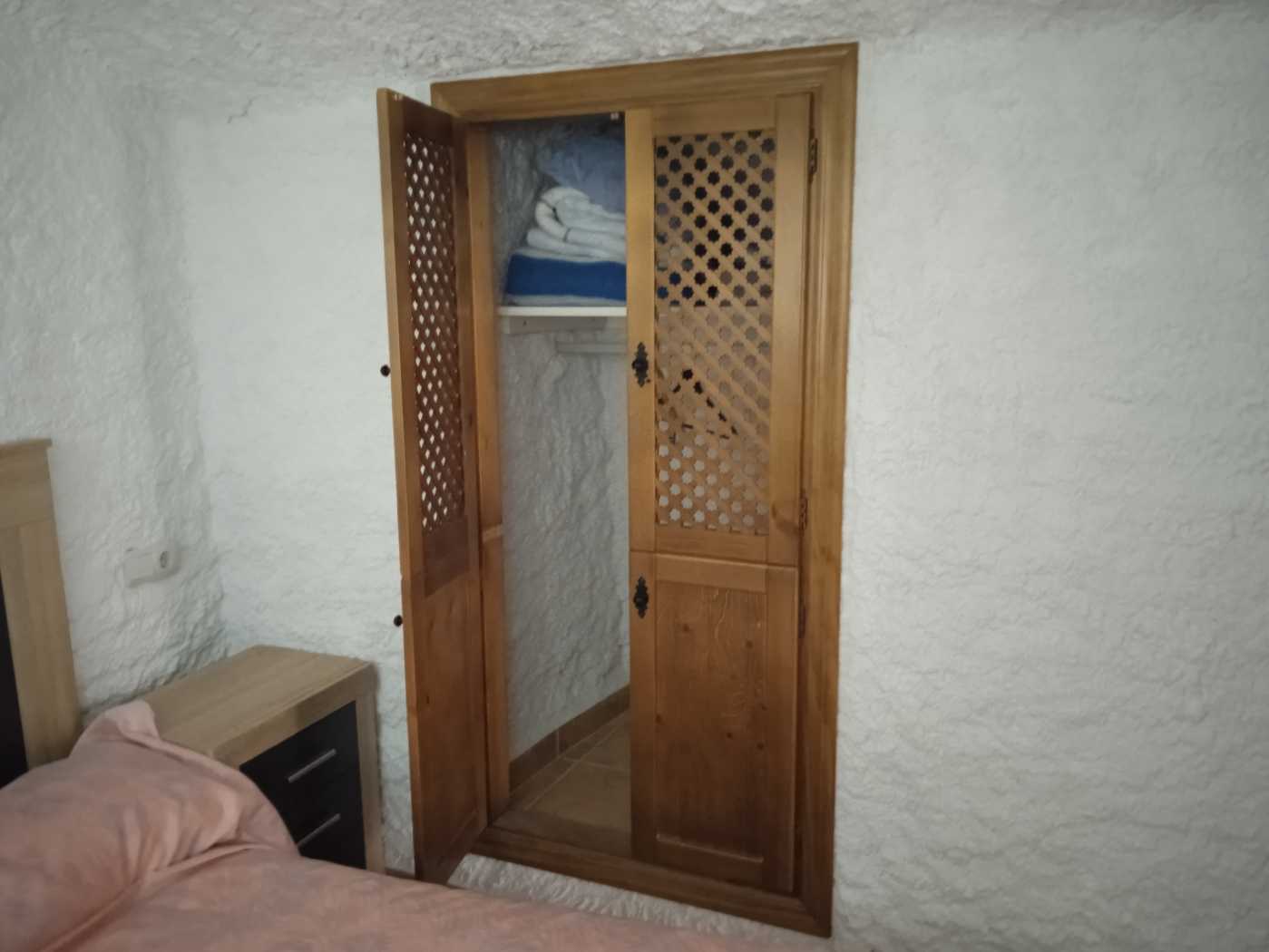 بيت في Cuevas del Campo, Andalusia 12533475