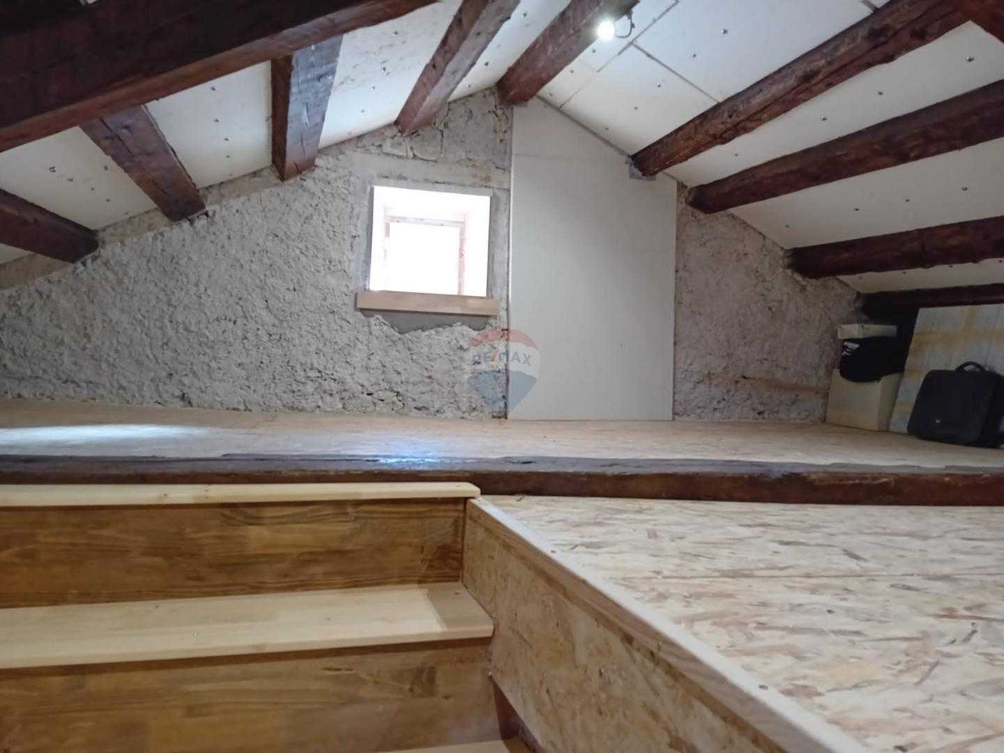 House in Omišalj, Primorsko-goranska županija 12533483