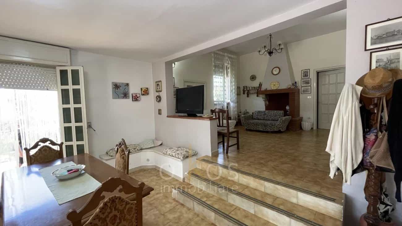Dom w Oria, Apulia 12533540