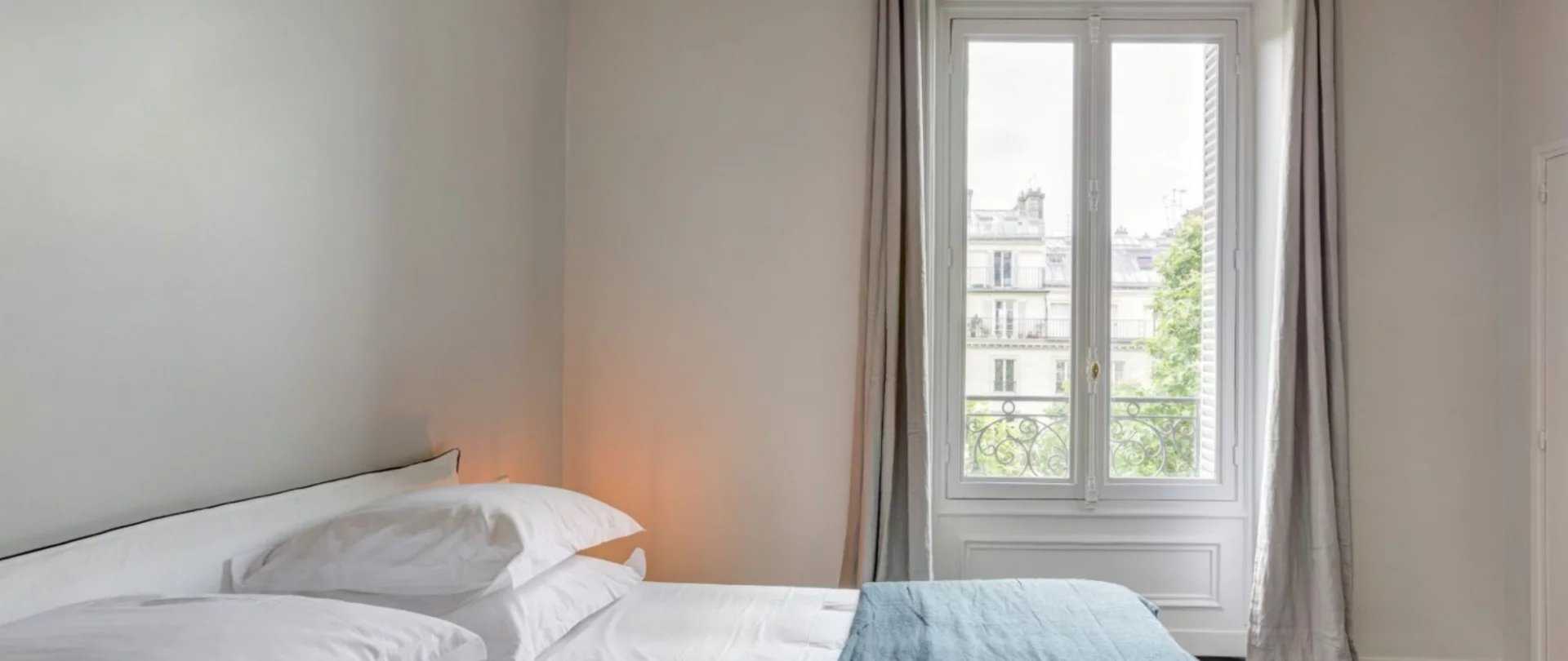 Condominium dans Paris 8ème, Paris 12533653