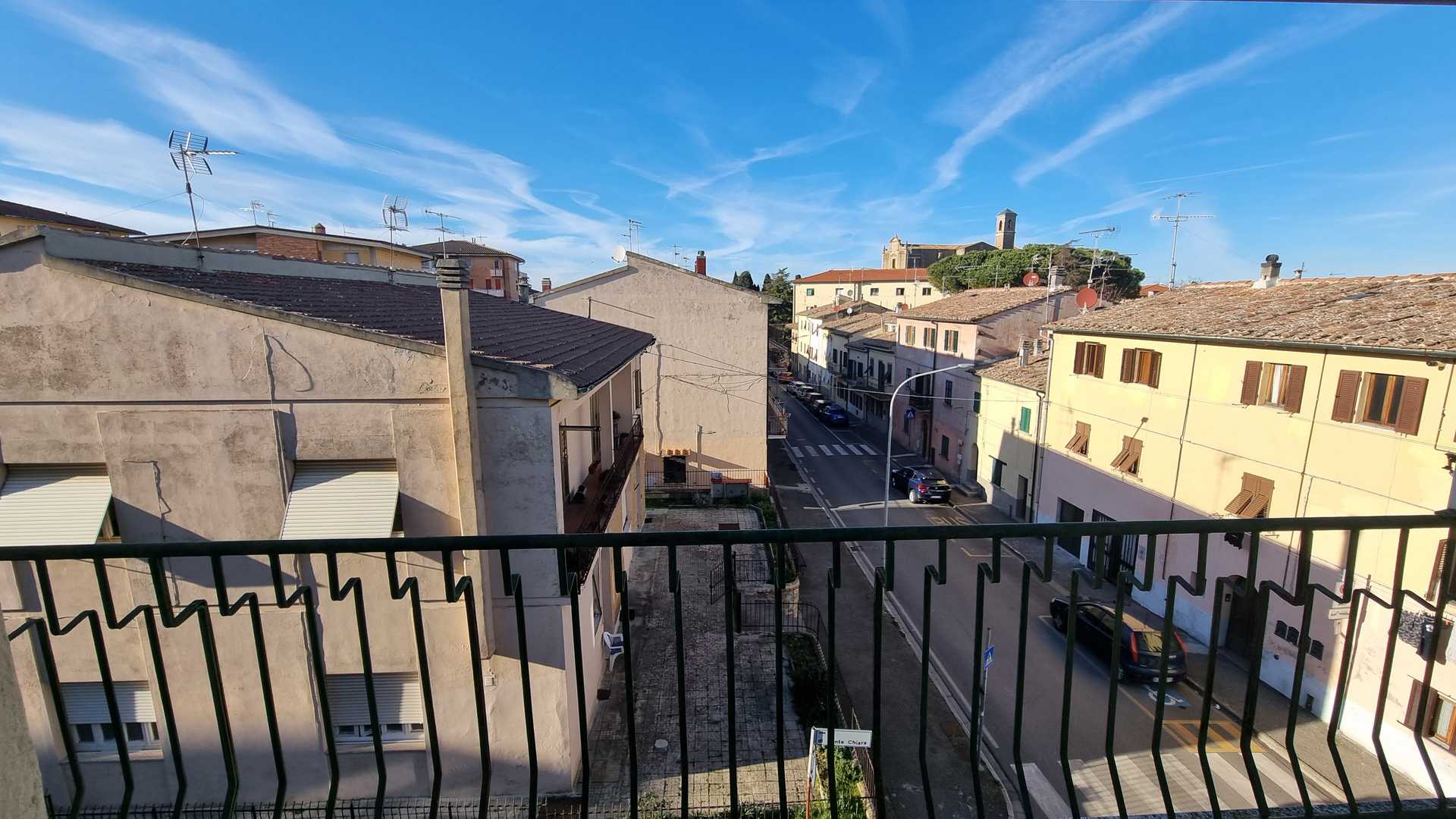 Condominium in Volterra, Tuscany 12533945