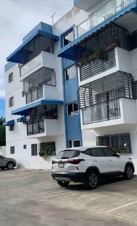 Condominium in Santo Domingo Este, Santo Domingo Province 12534504