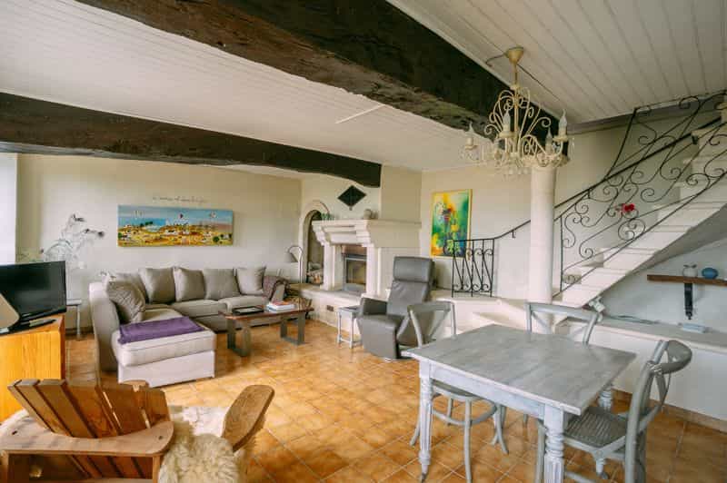 Huis in La Romieu, Occitanie 12534650