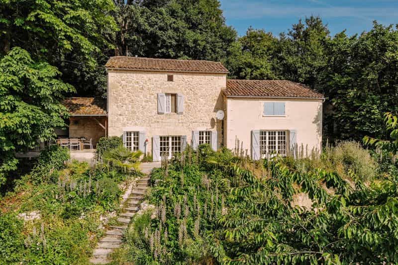 房子 在 La Romieu, Occitanie 12534650