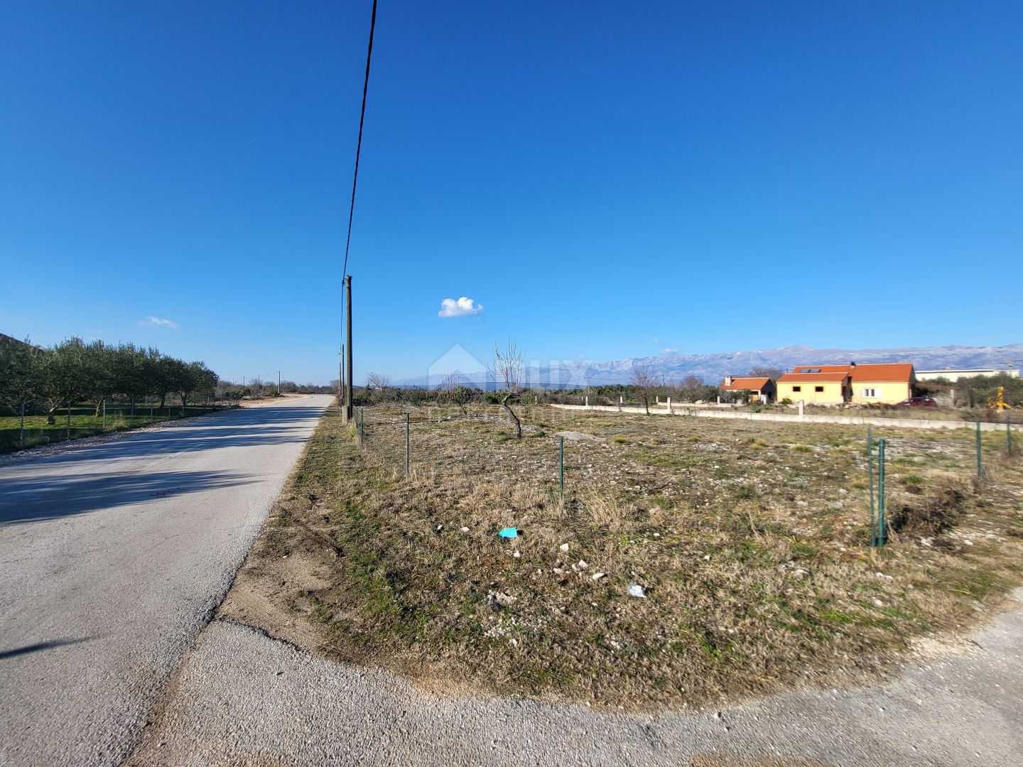 Γη σε Νόβιγκραντ, Zadarska Zupanija 12534770