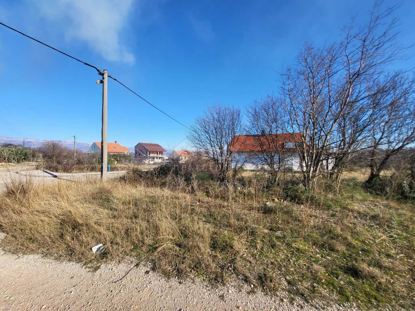 土地 在 Podgradina, Zadar County 12534771