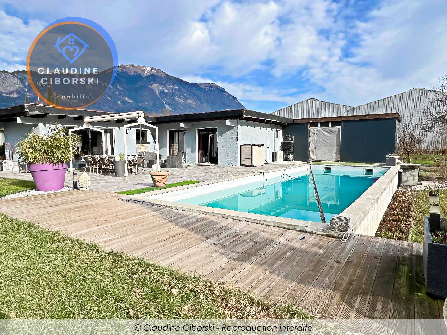 Huis in Bonneville, Auvergne-Rhone-Alpes 12535143