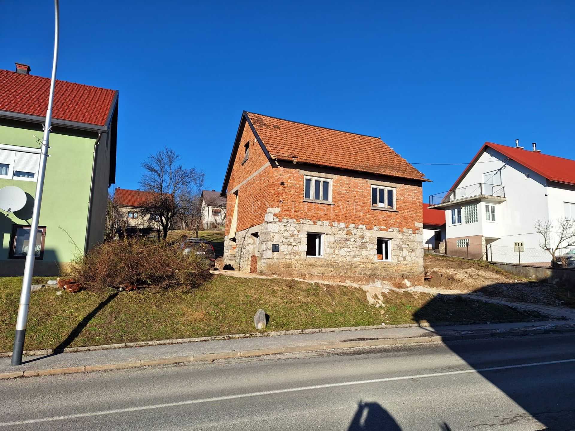 House in Vrbovsko, Primorsko-Goranska Zupanija 12535159