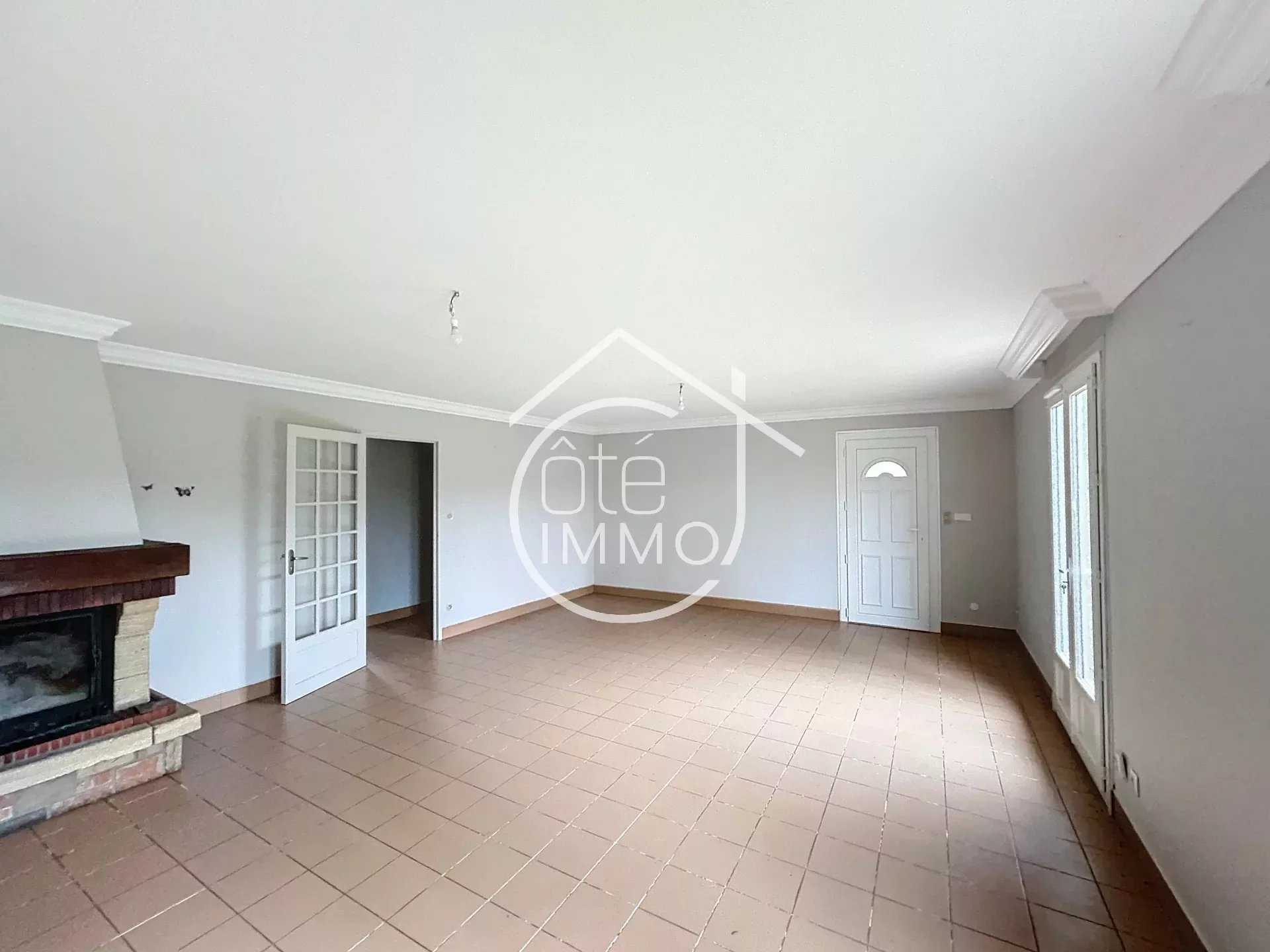 House in Pineuilh, Gironde 12535447