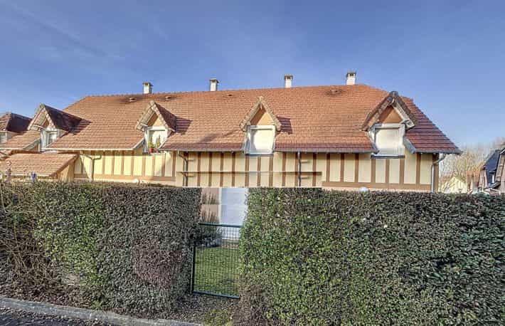 жилой дом в Touques, Normandie 12535821