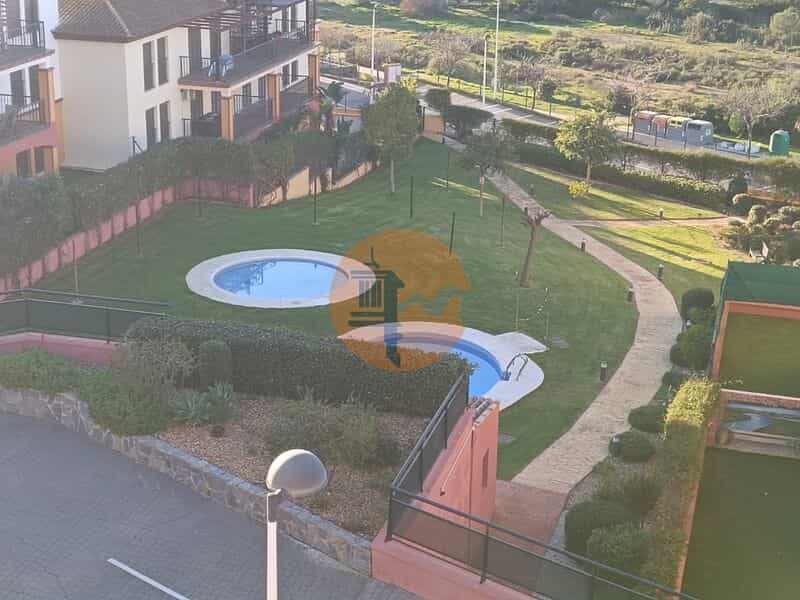 Condominio en Ayamonte, Andalucía 12536228