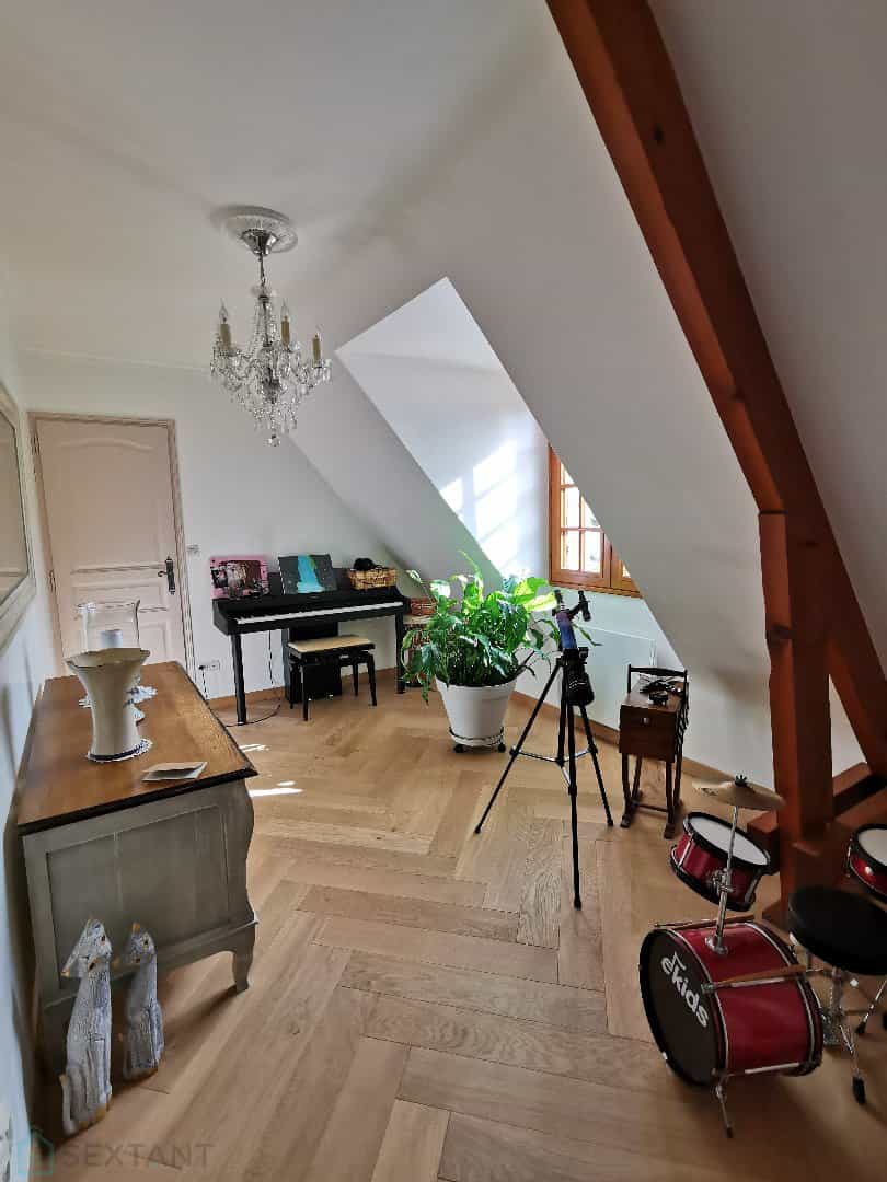 Haus im Touren, Centre-Val de Loire 12536585