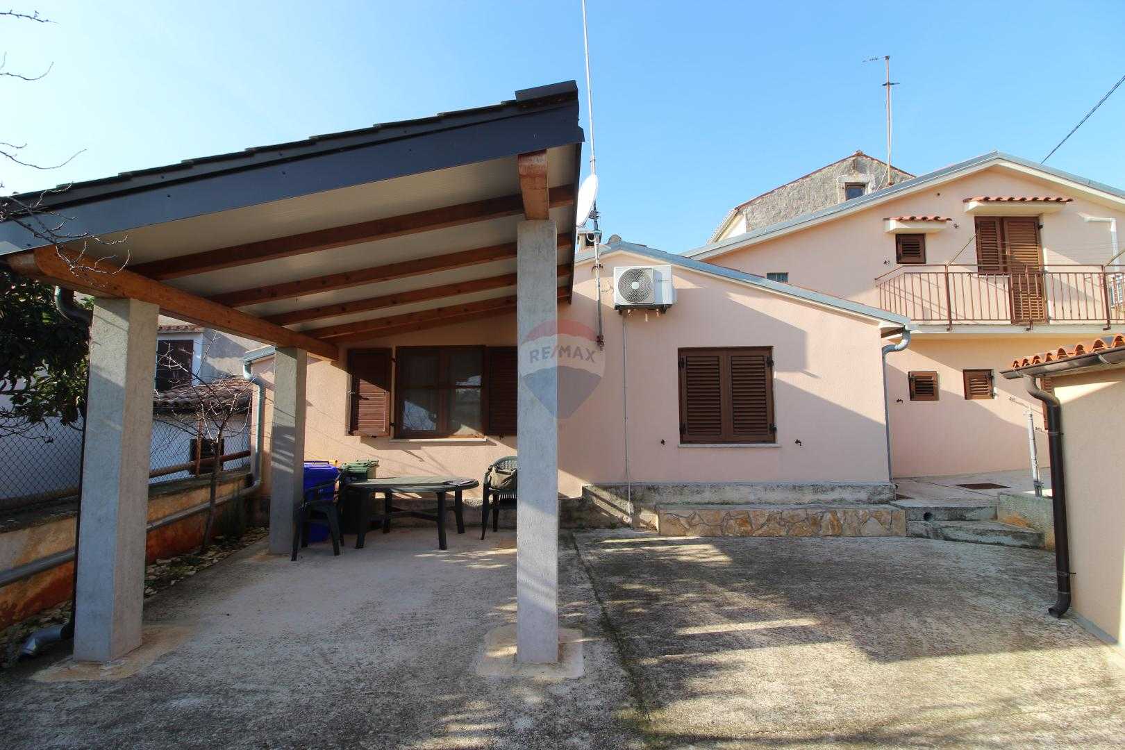 House in Valdebek, Istarska Zupanija 12536879