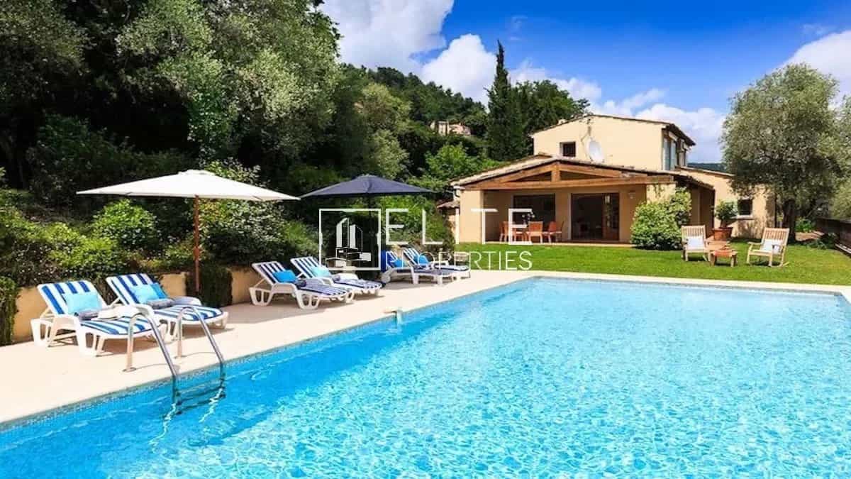 Talo sisään Grasse, Provence-Alpes-Cote d'Azur 12536936