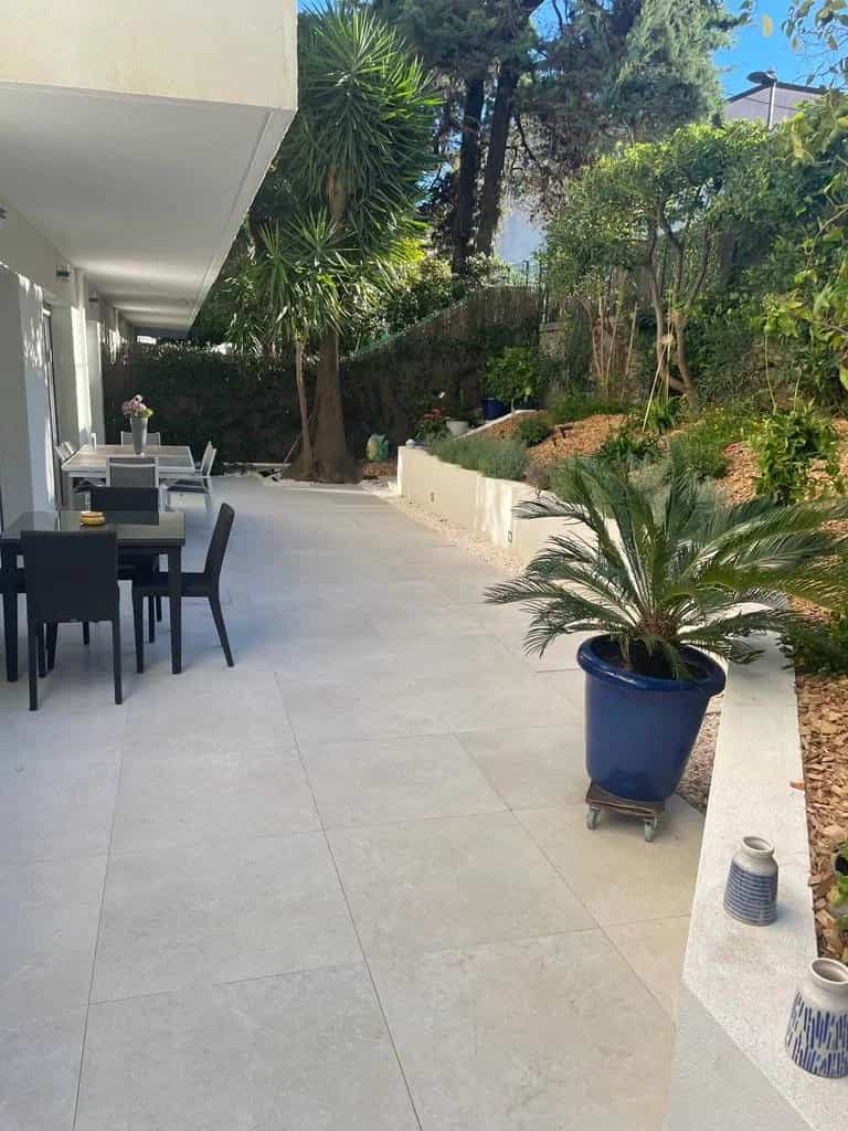 House in Cannes, Provence-Alpes-Cote d'Azur 12536995