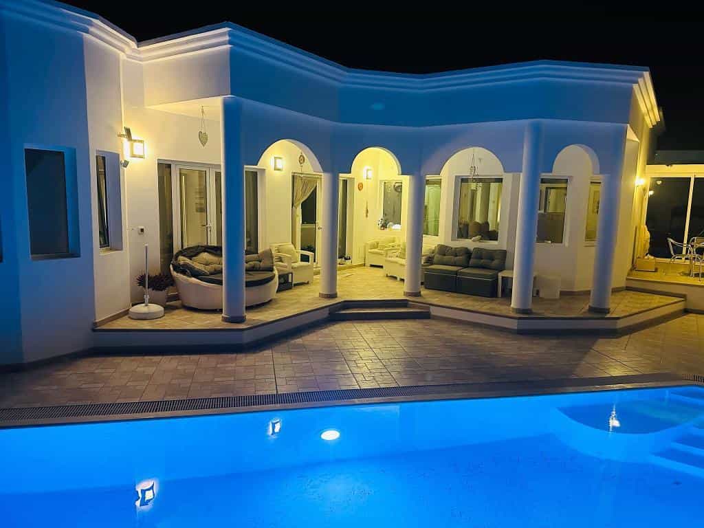 House in Tias, Canary Islands 12537109