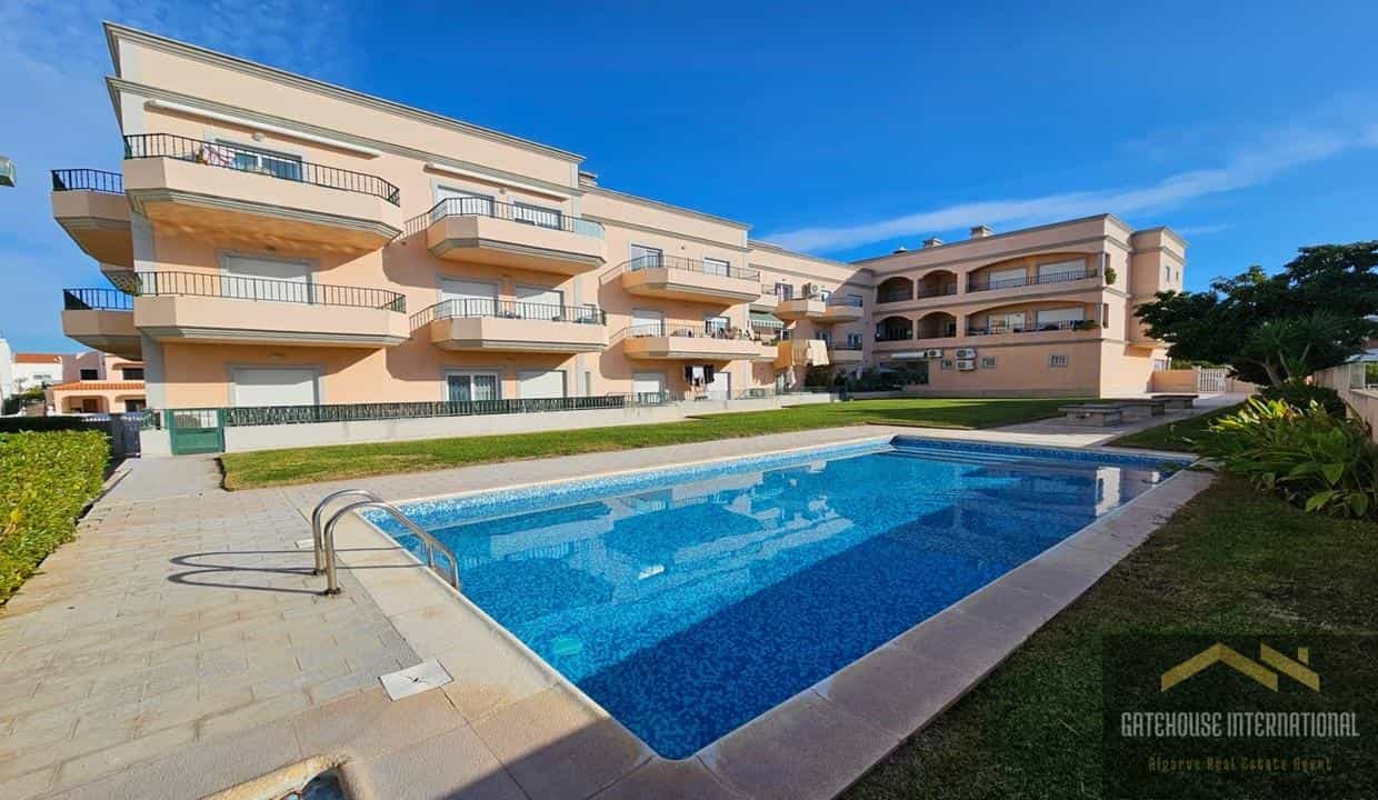 Condominium dans Quarteira, Faro 12537232
