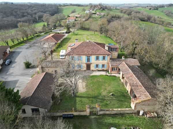 Rumah di Lombez, Occitanie 12537645