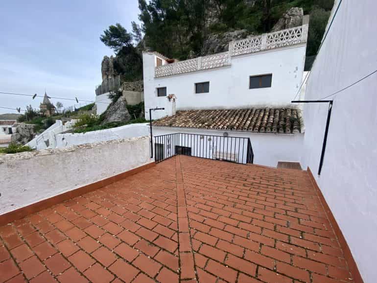Rumah di Zahara de la Sierra, Andalusia 12538349