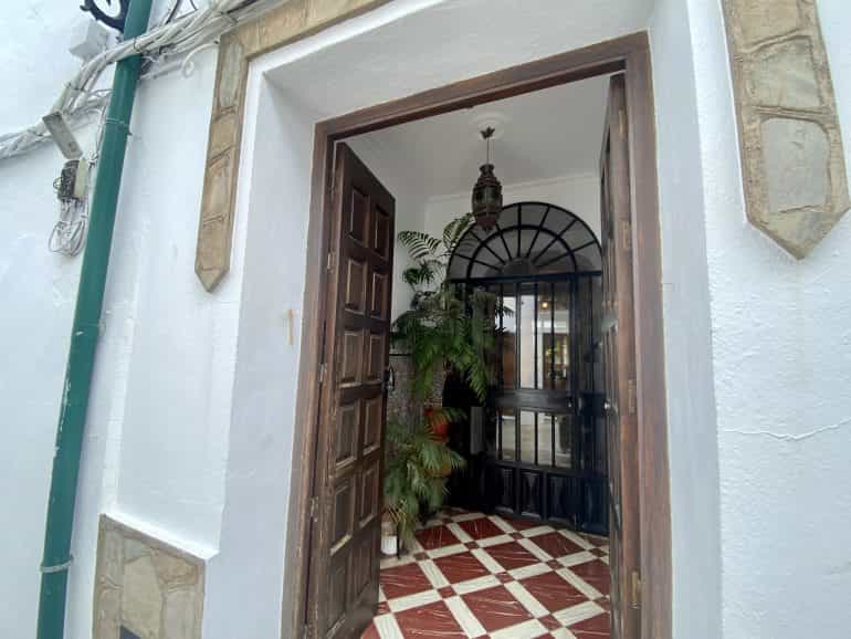 σπίτι σε Zahara de la Sierra, Andalusia 12538349