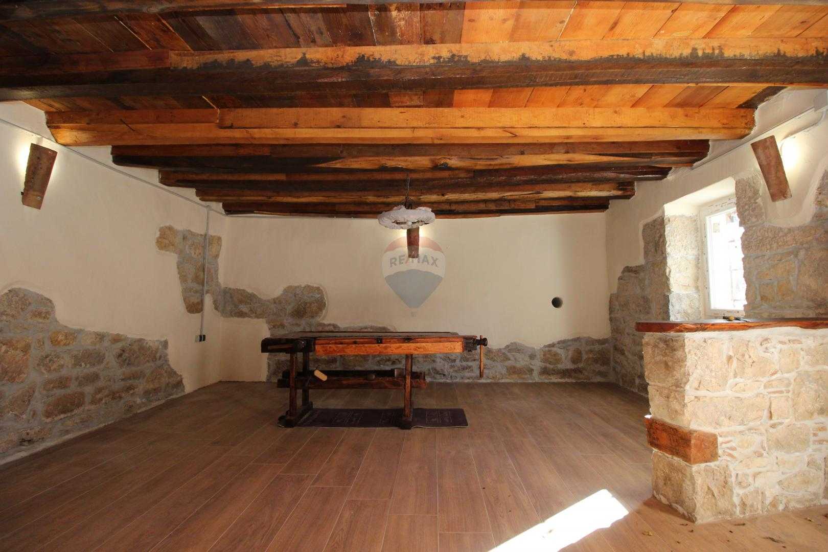 House in Lanisce, Istarska Zupanija 12538945