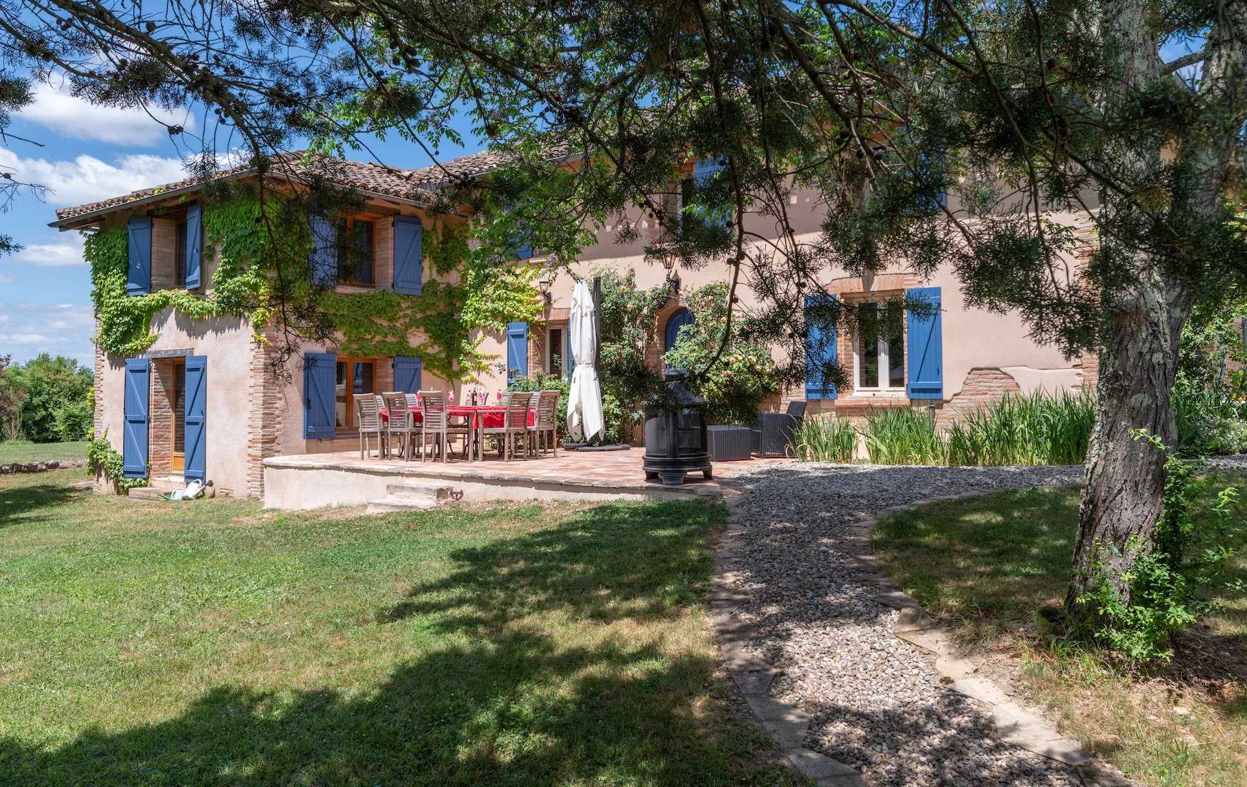 House in Lisle-sur-Tarn, Occitanie 12540020