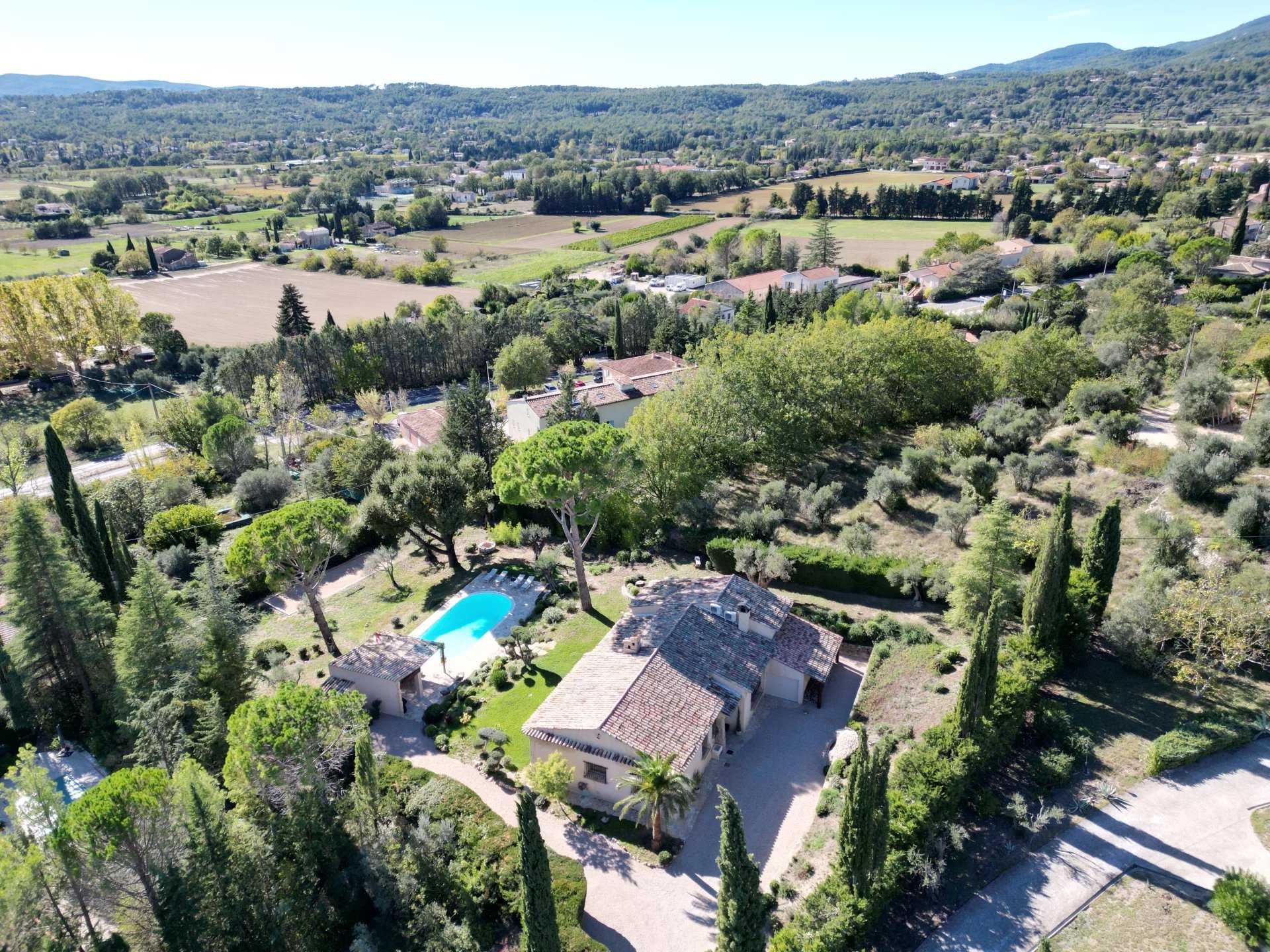 Huis in Fayence, Provence-Alpes-Côte d'Azur 12540042