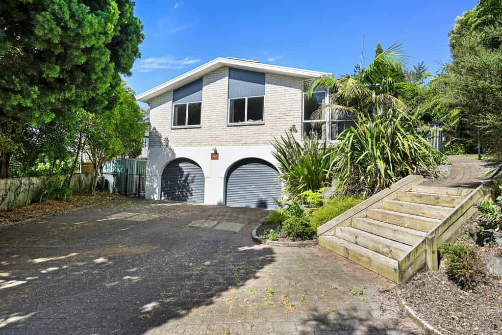 Condominium in Hamilton, Waikato 12540592