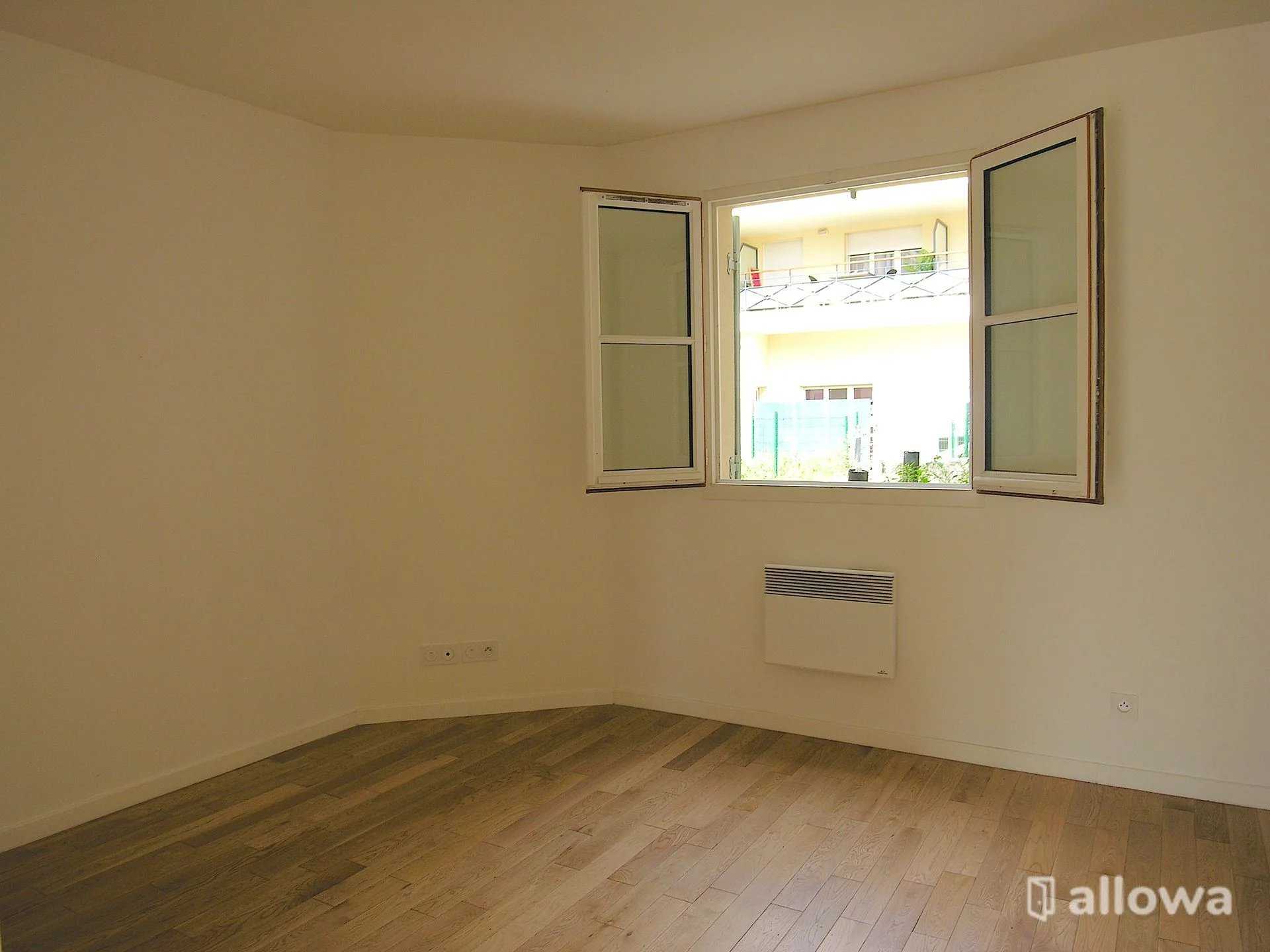 Residential in Maisons-Laffitte, Yvelines 12541293