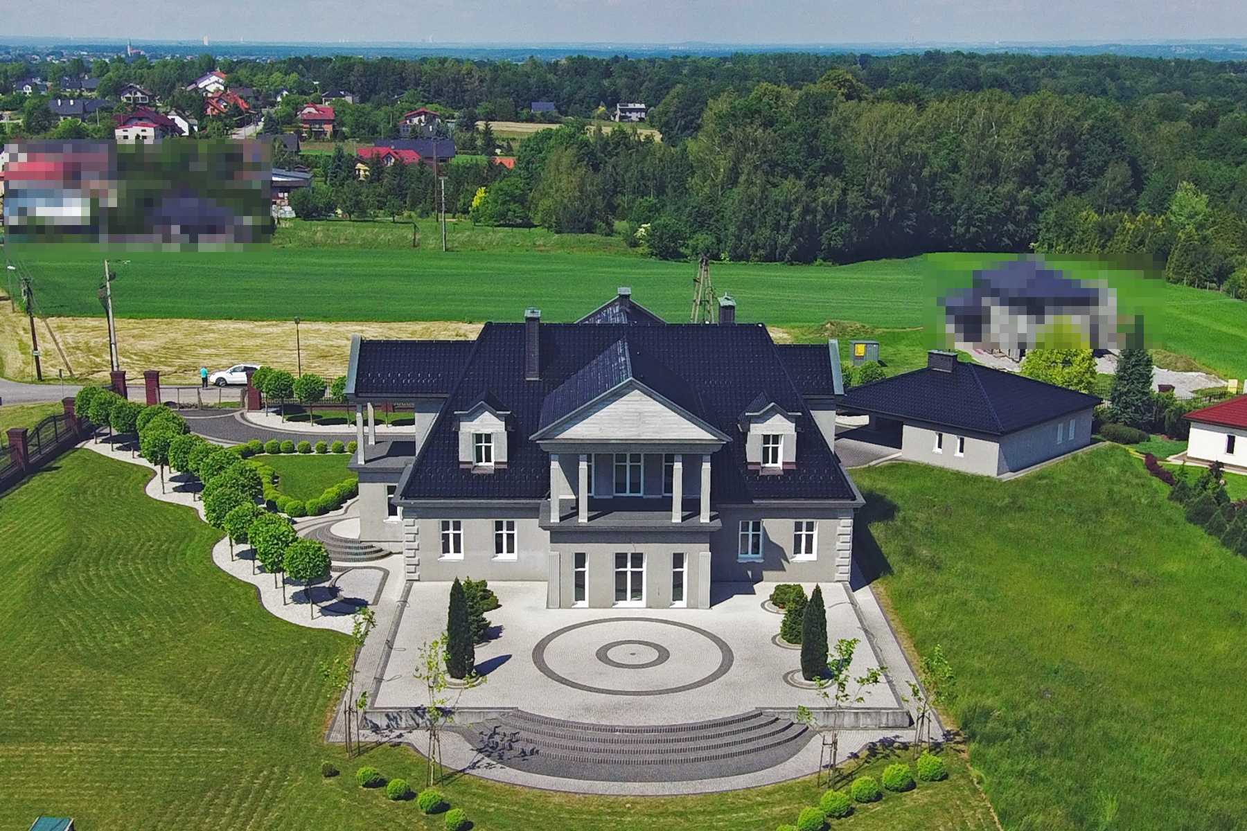 房子 在 Pisarzowice, 西拉斯省 12541315