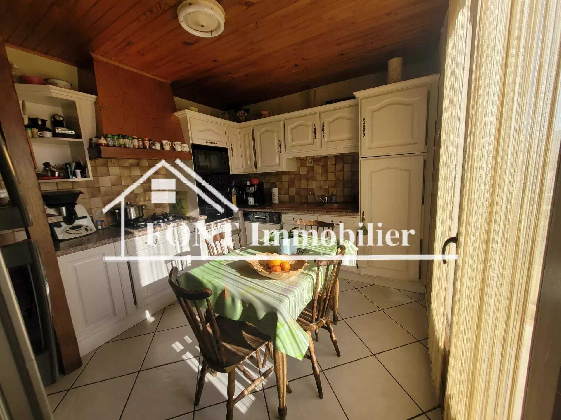 House in L'Horme, Auvergne-Rhone-Alpes 12541869