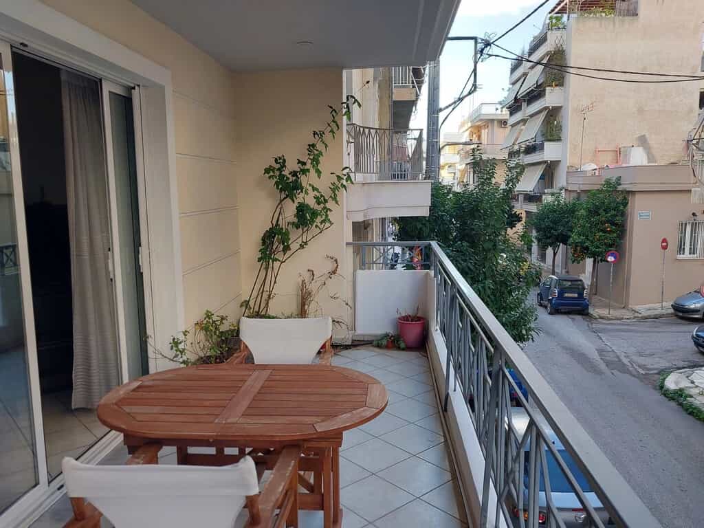 Condominium in Piraeus, Attiki 12542000